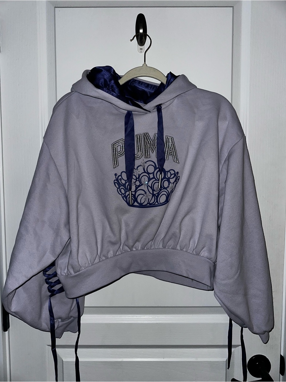 Puma Lavender Relaxed Cropped Pullover Hoodie with Purple Drawstrings Wicked - Picture 13 of 13